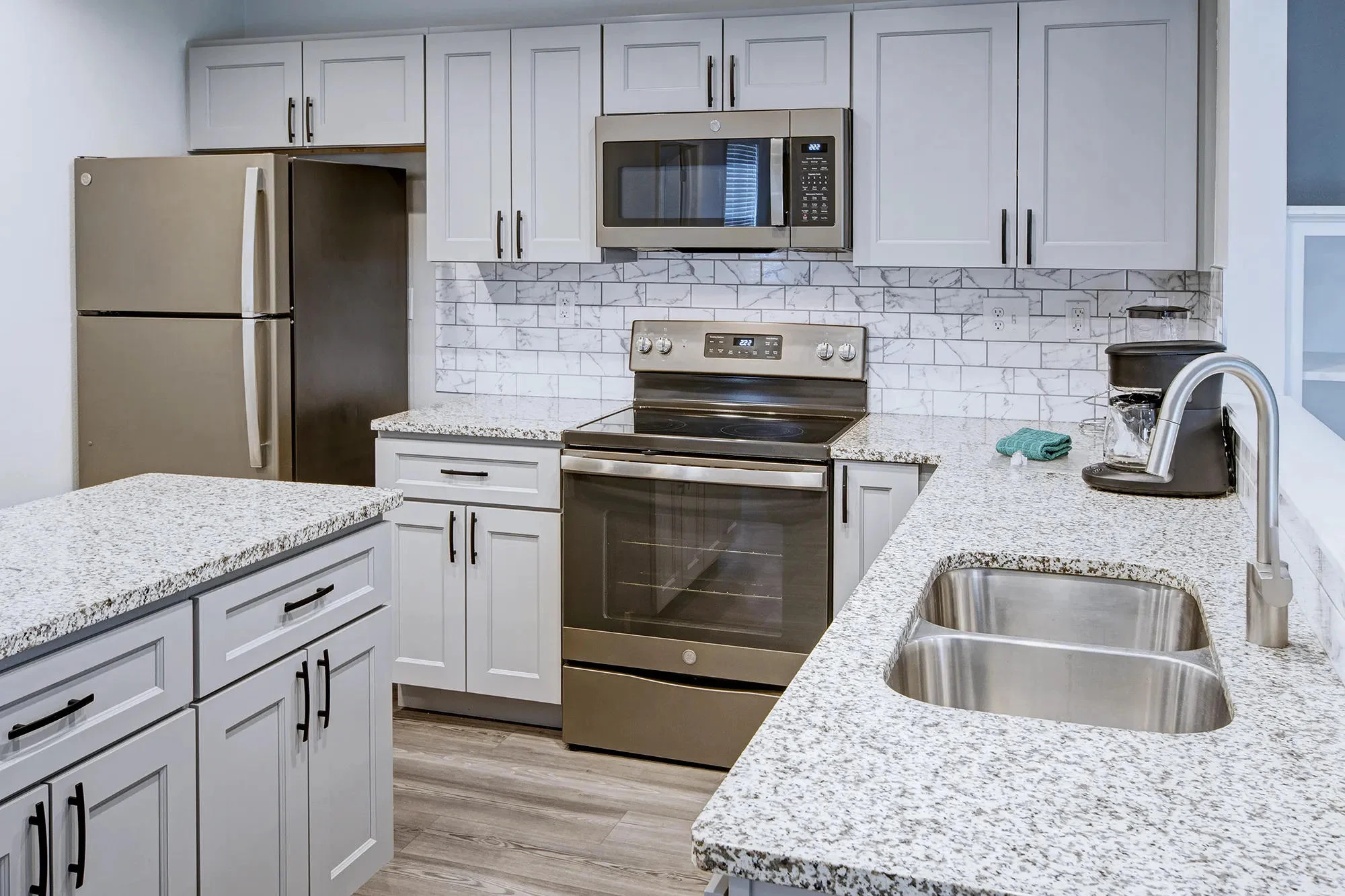 Fully Equipped Kitchen Kitchen