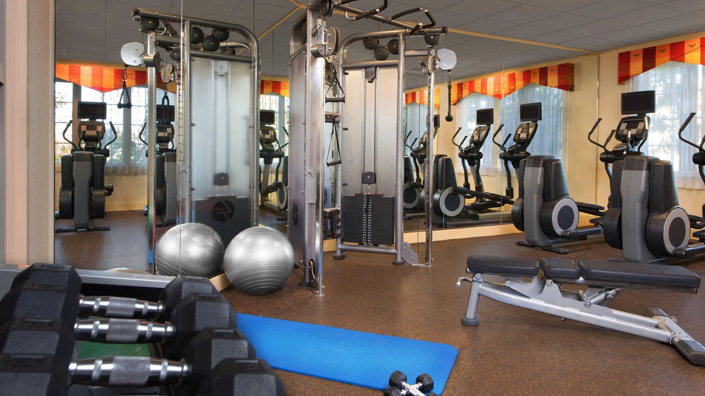 Fitness Center Exercise Facilities