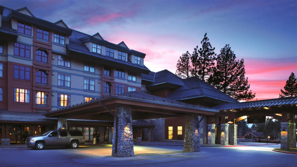 Marriott's Timber Lodge Entrance