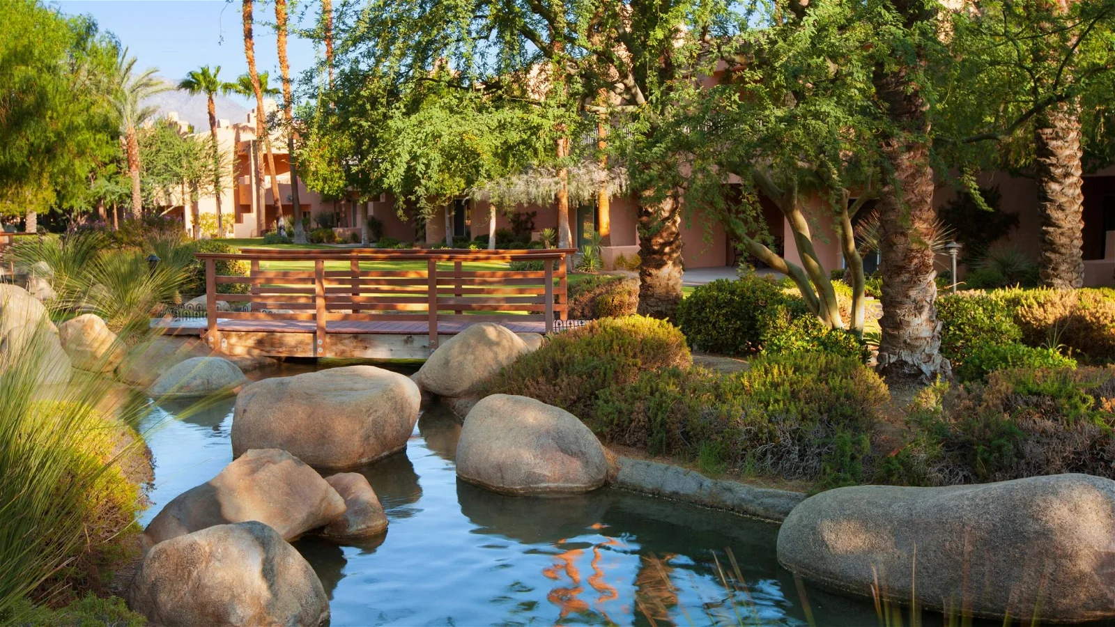 The Westin Mission Hills Resort Villas Canal The Westin Mission Hills Resort Villas Canal