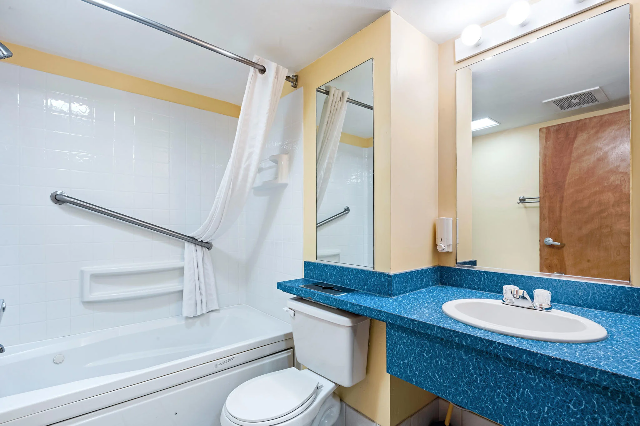 Bathroom Bathroom