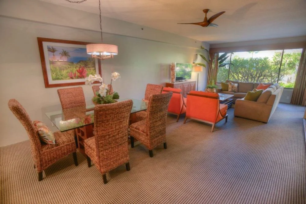 Sands of Kahana Vacation Club Dining Area