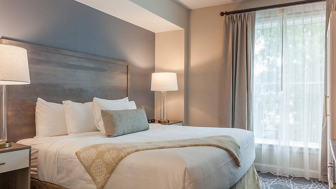 Bluegreen King 583 Master Suite