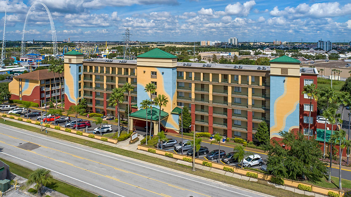 Bluegreen Resorts, Orlando’s Sunshine Resort exterior