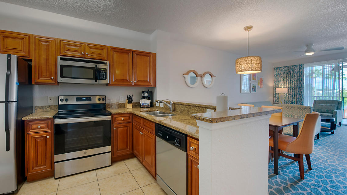 Bluegreen Resorts, Orlando’s Sunshine Resort kitchen