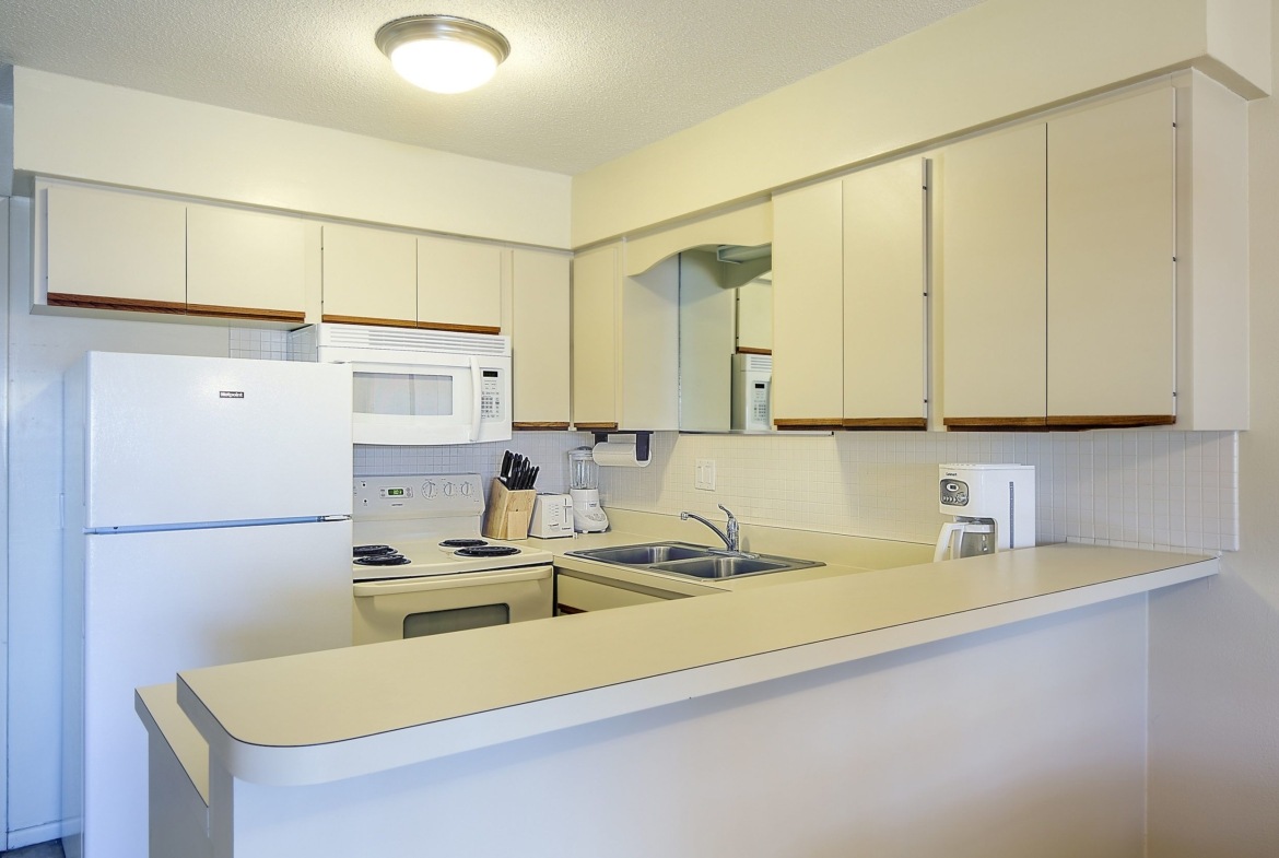 Via Roma Beach Resort, A Bluegreen Resort Kitchen