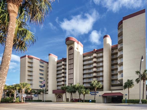 Wyndham Westwinds Exterior