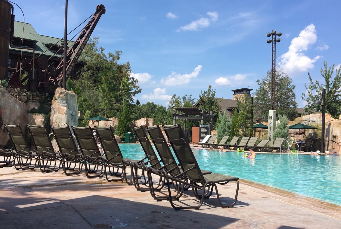 Disneys Boulder Ridge Villas At Wilderness Lodge Pool Lounge
