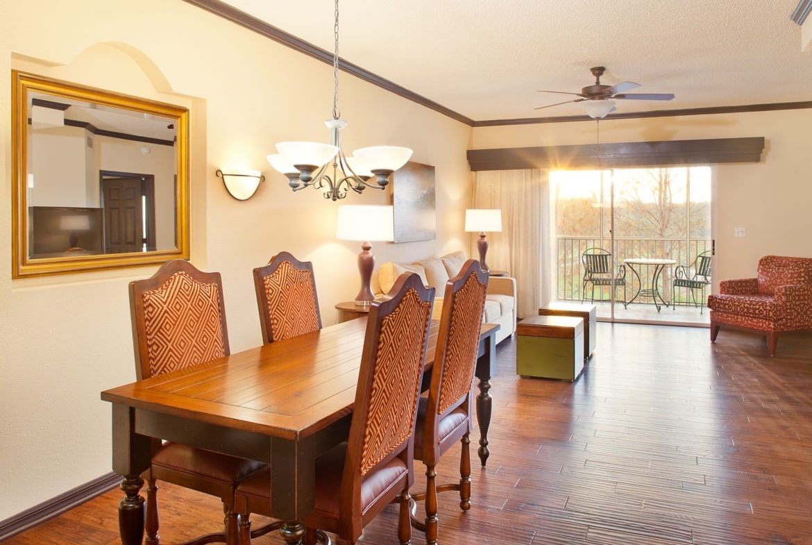 Grande Villas at World Golf Village living and dining area