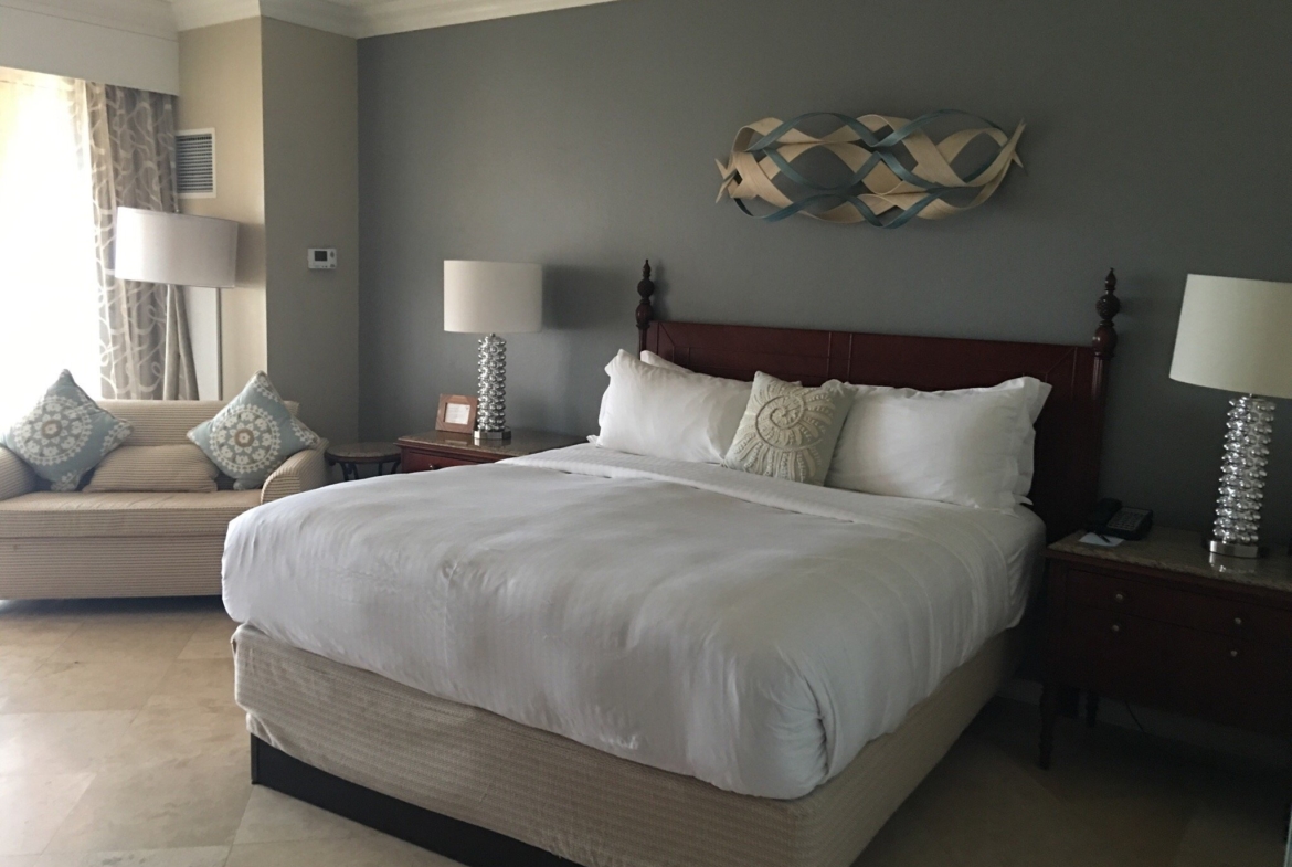 Ritz-Carlton St. Thomas Bedroom