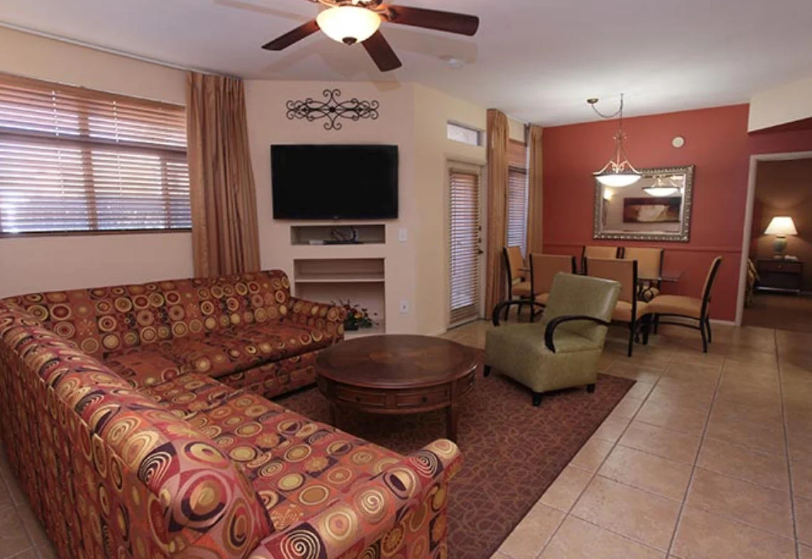 The Cliffs at Peace Canyon Living Room