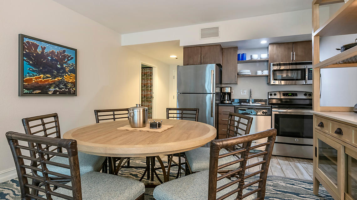 The Hammocks at Marathon, a Bluegreen Resort dining