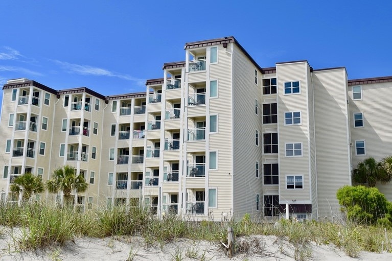 A place at the Beach Windy Hill building