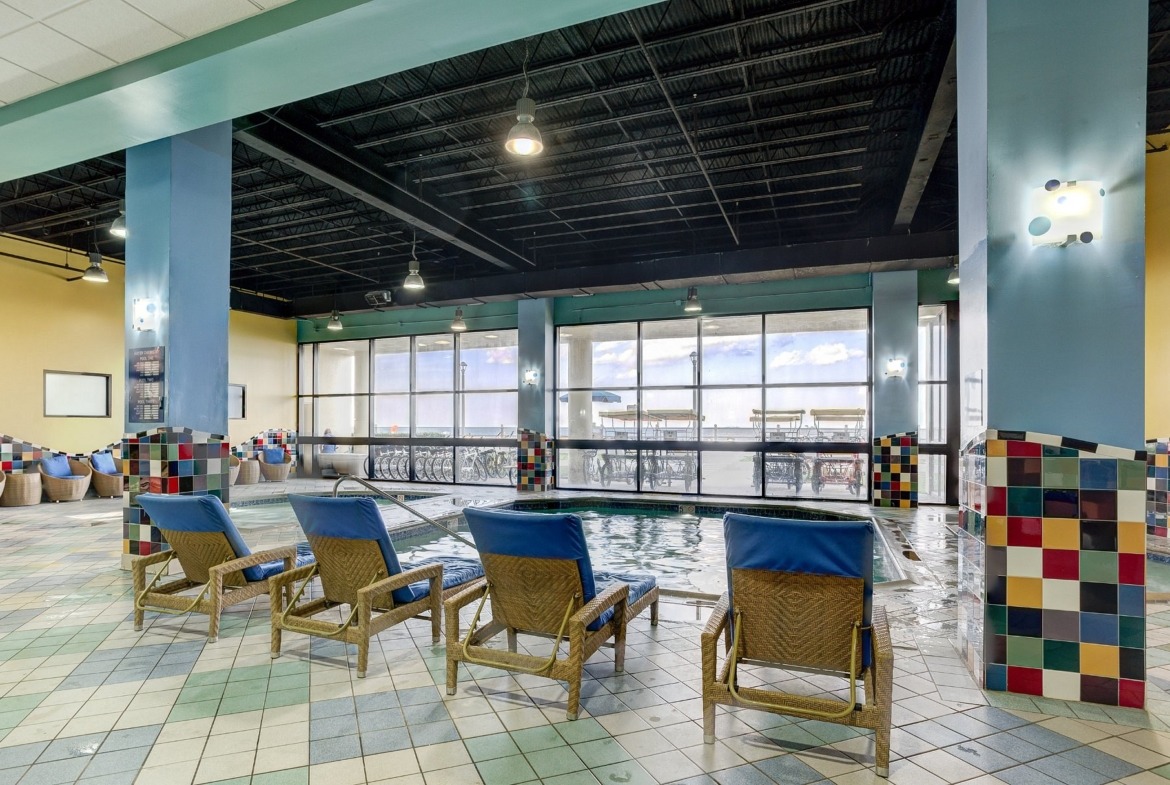 Outdoor Swimming Pool