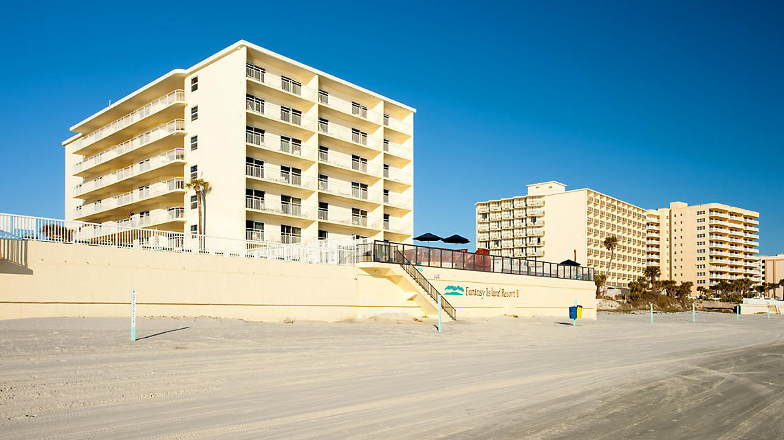 Fantasy Island Resort II Exterior