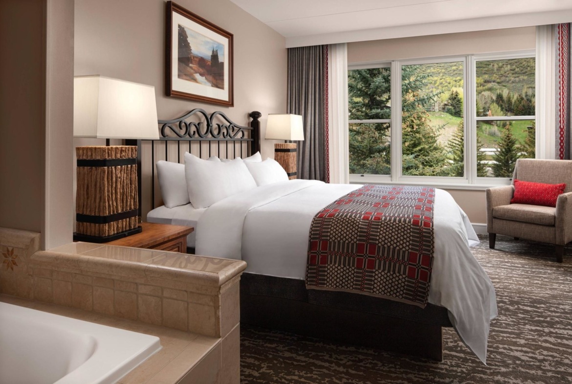 Marriott's Streamside Bedroom