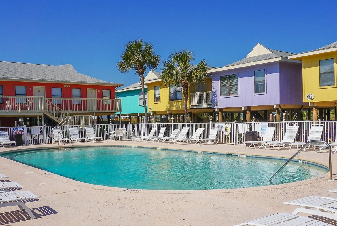 Paradise Isle Resort Pool