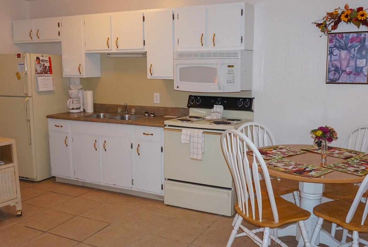 Paradise Isle Resort Kitchen