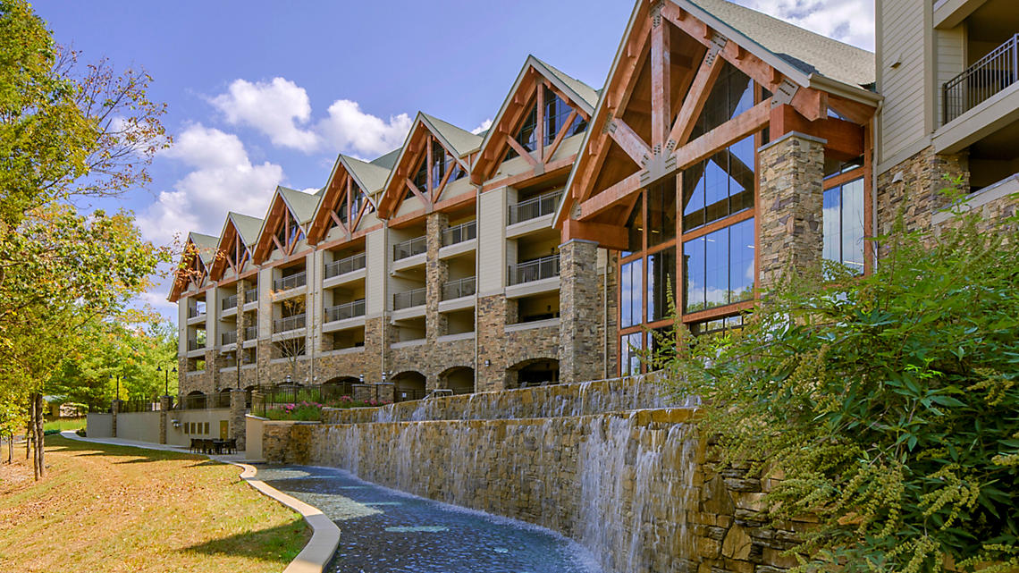 Paradise Point Resort