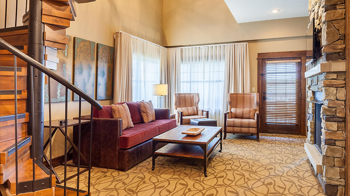 Paradise Point Resort Living Room