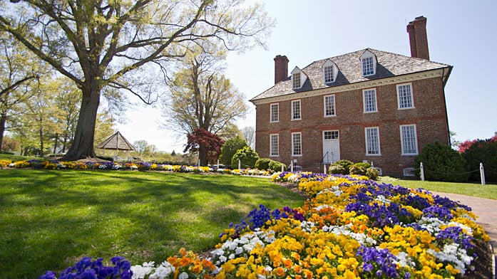 The Historic Powhatan Resort Exterior