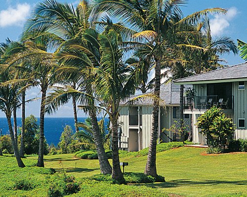 Exterior and ocean views at Alii Kai Resort