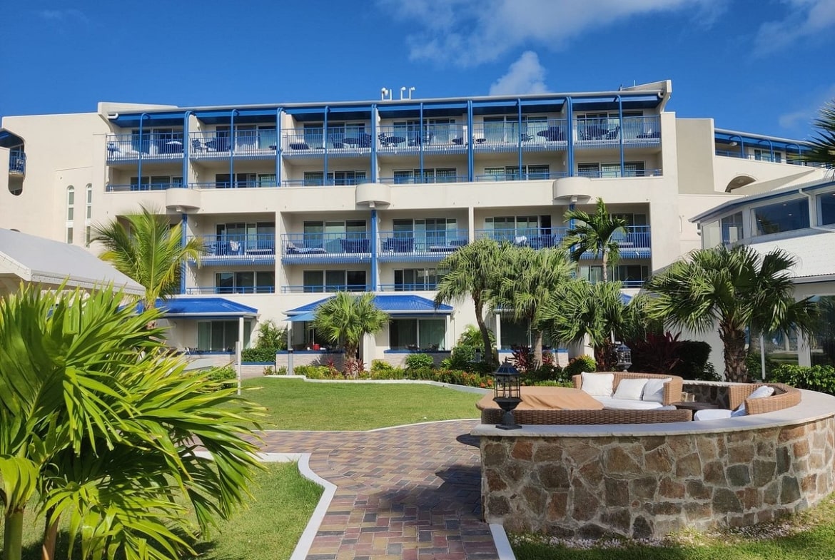 Diamond Flamingo Beach Resort Exterior