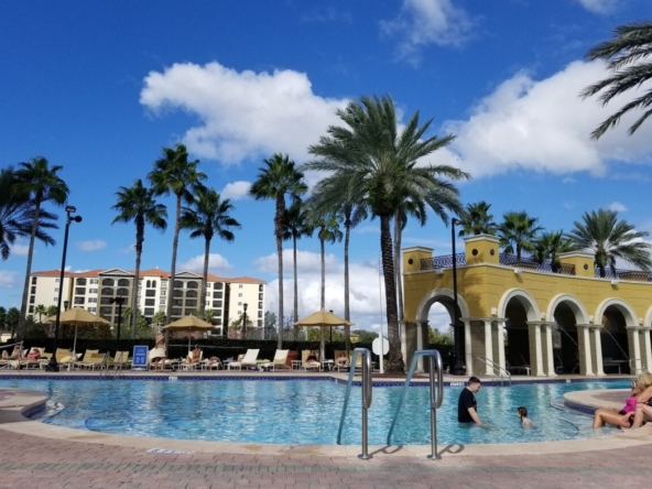 Hilton Grand Vacation Club Locations: Tuscany Village Pool