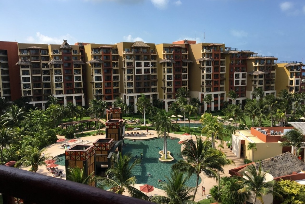 Villa Del Palmar - Cancun Waterfront Resort