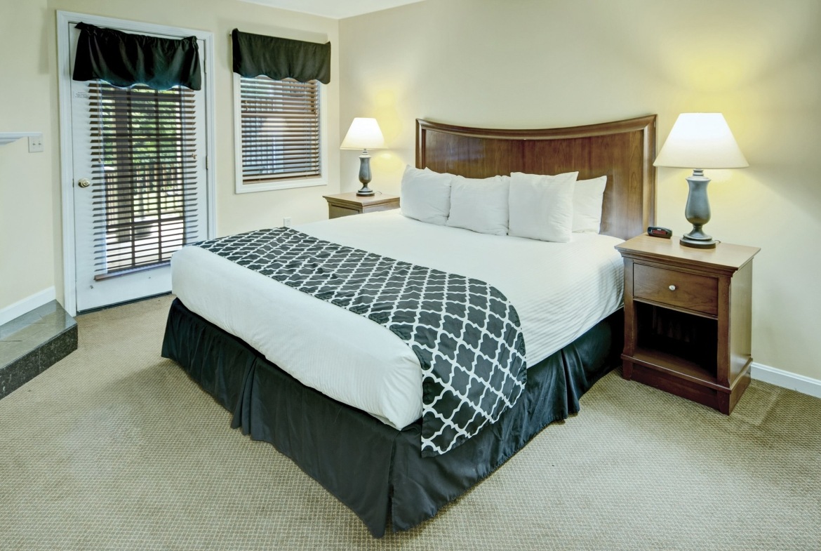 Crotched Mountain Resort bedroom