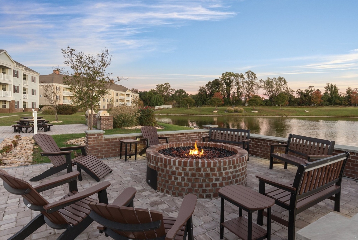 Wyndham Governors Green Fire Pit