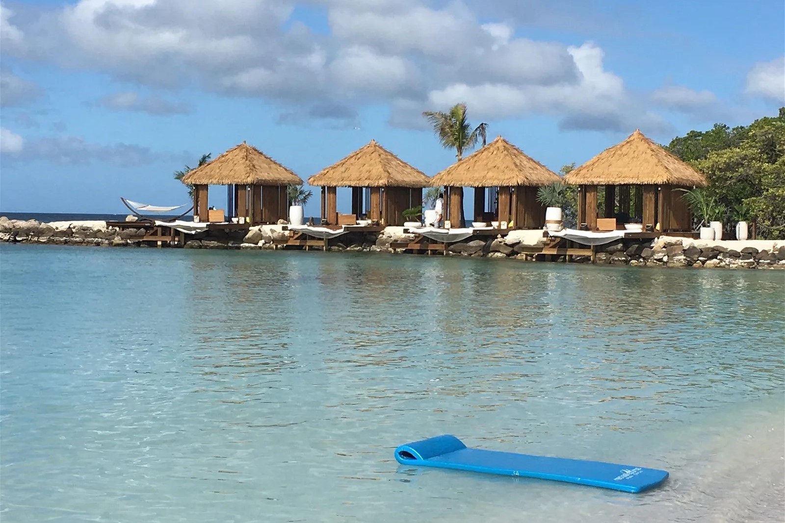 Renaissance Wind Creek Aruba Resort Cabanas Renaissance Wind Creek Aruba Resort Cabanas