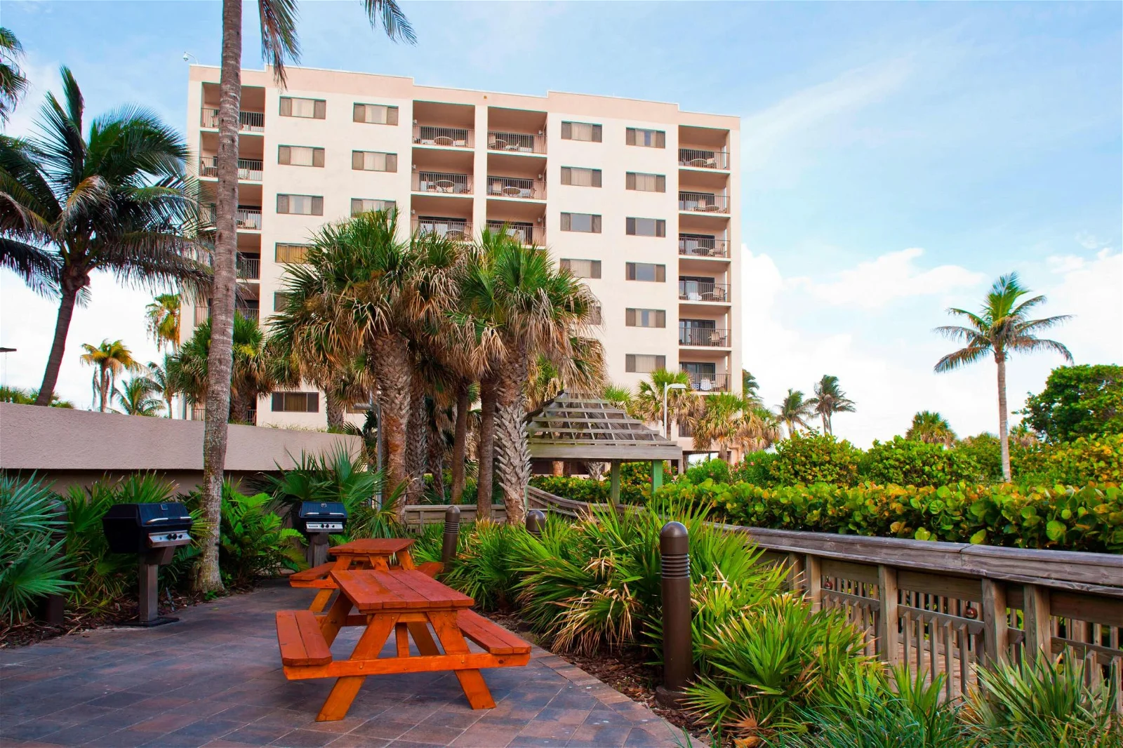 Vistana Beach Club Barbecue Station