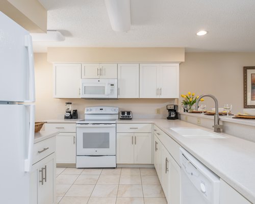 full kitchen