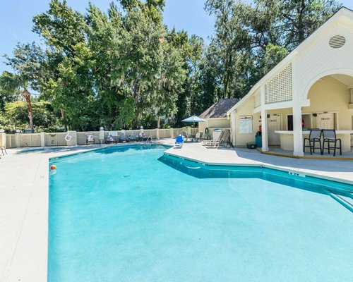 Coral Reef Resort (Hilton Head) outdoor pool