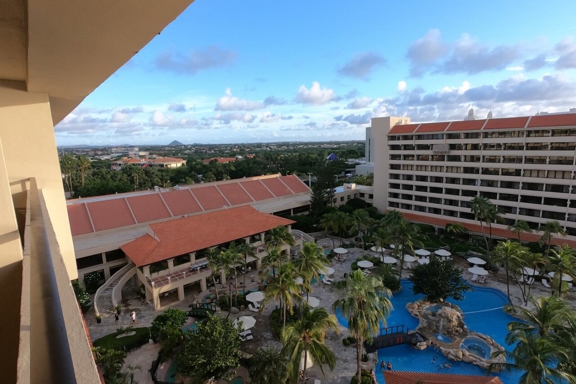 occidental grand aruba balcony