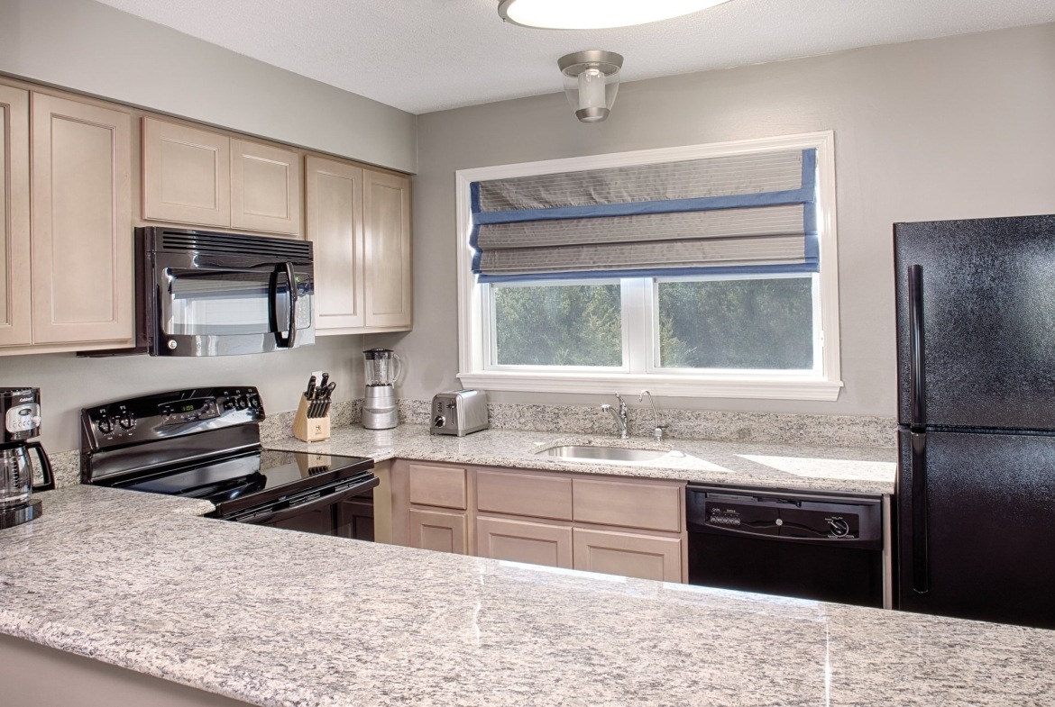 Wyndham Ocean Ridge II Kitchen