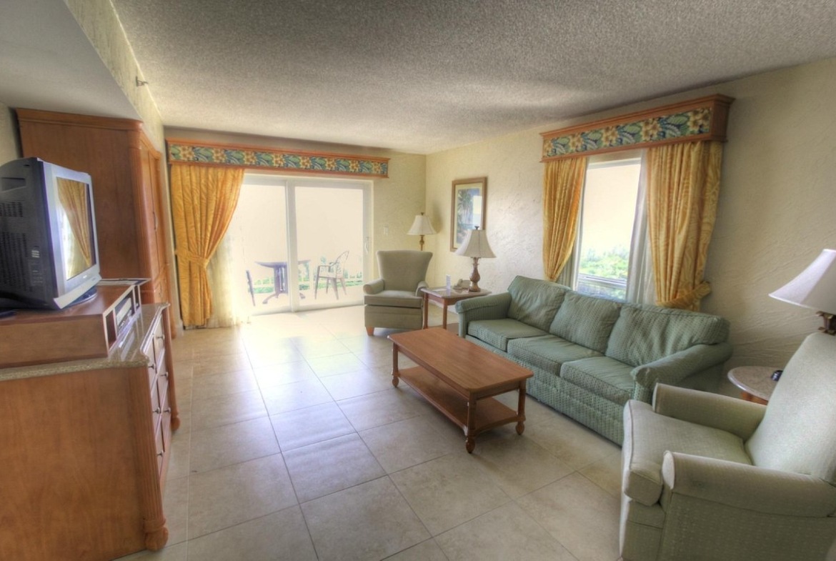 Fort Lauderdale Beach Resort Living Room