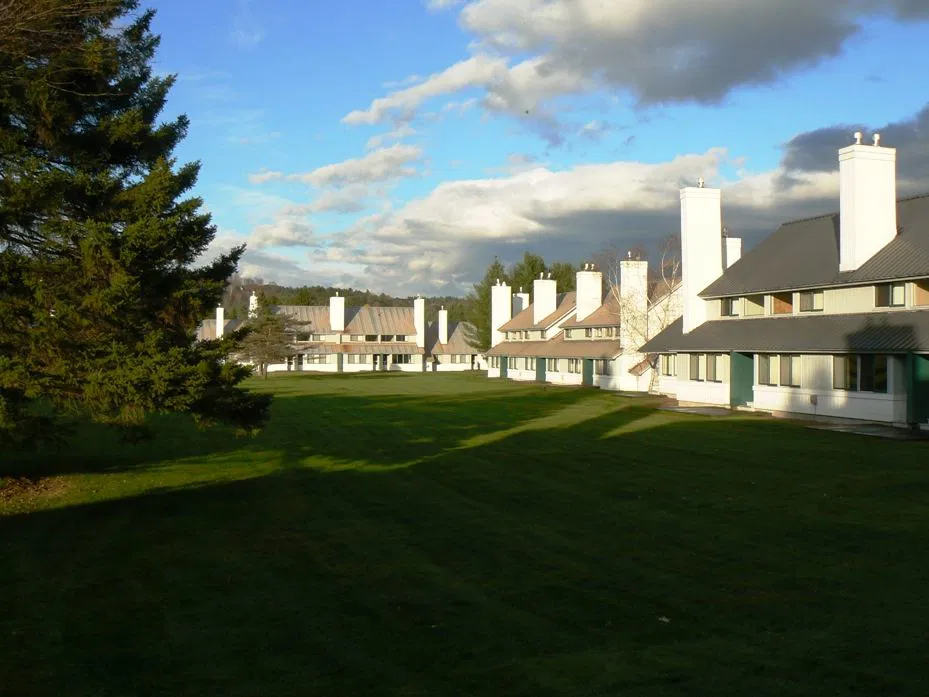 Village Green At Stowe