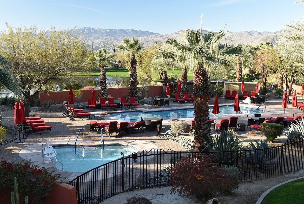 pool view