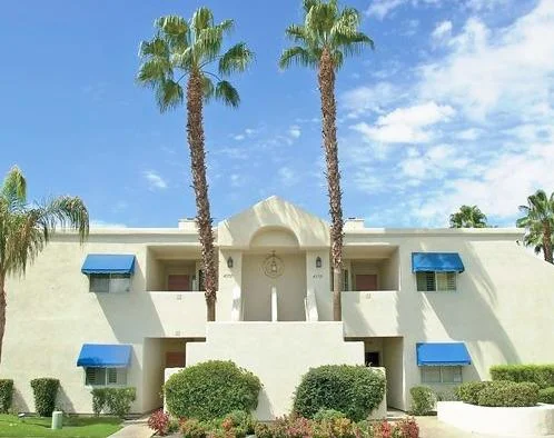 4 Seasons At Desert Breezes Resort Exterior 2