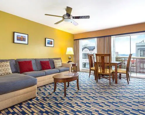 The Suites at Fisherman's Wharf Living Area