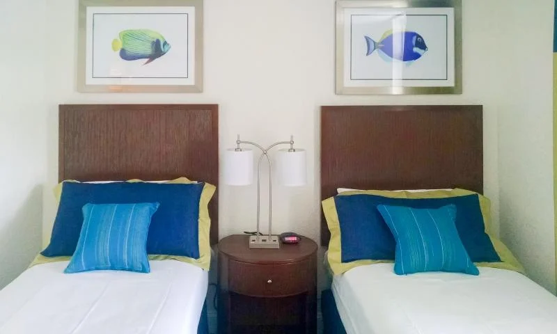 twin bedroom