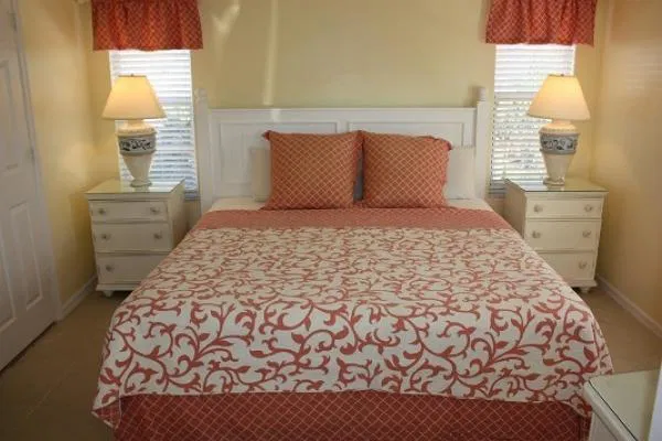 full bedroom