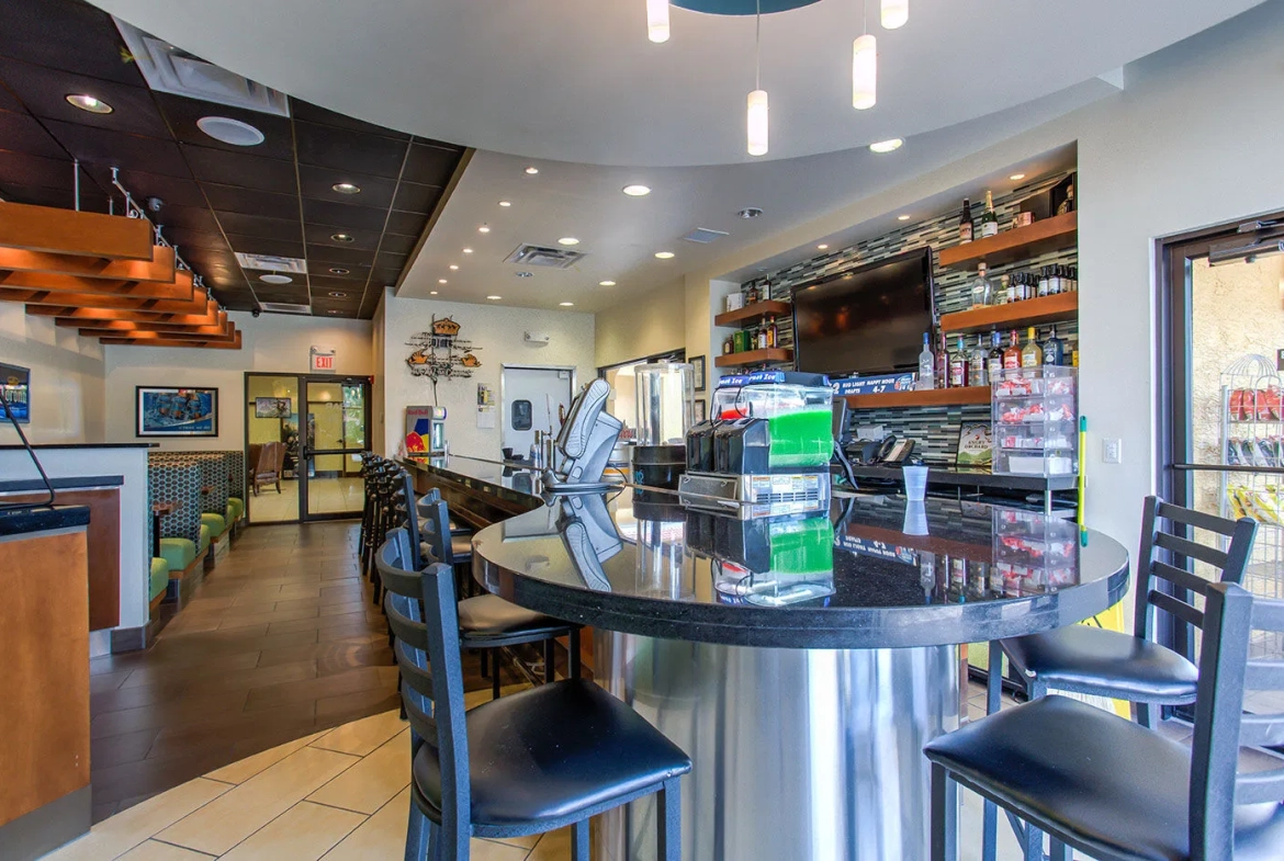 Vacation Villas At Fantasyworld Bar