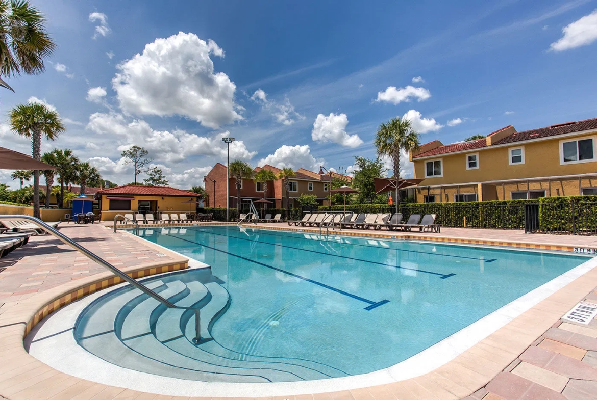 Vacation Villas At Fantasyworld Pool