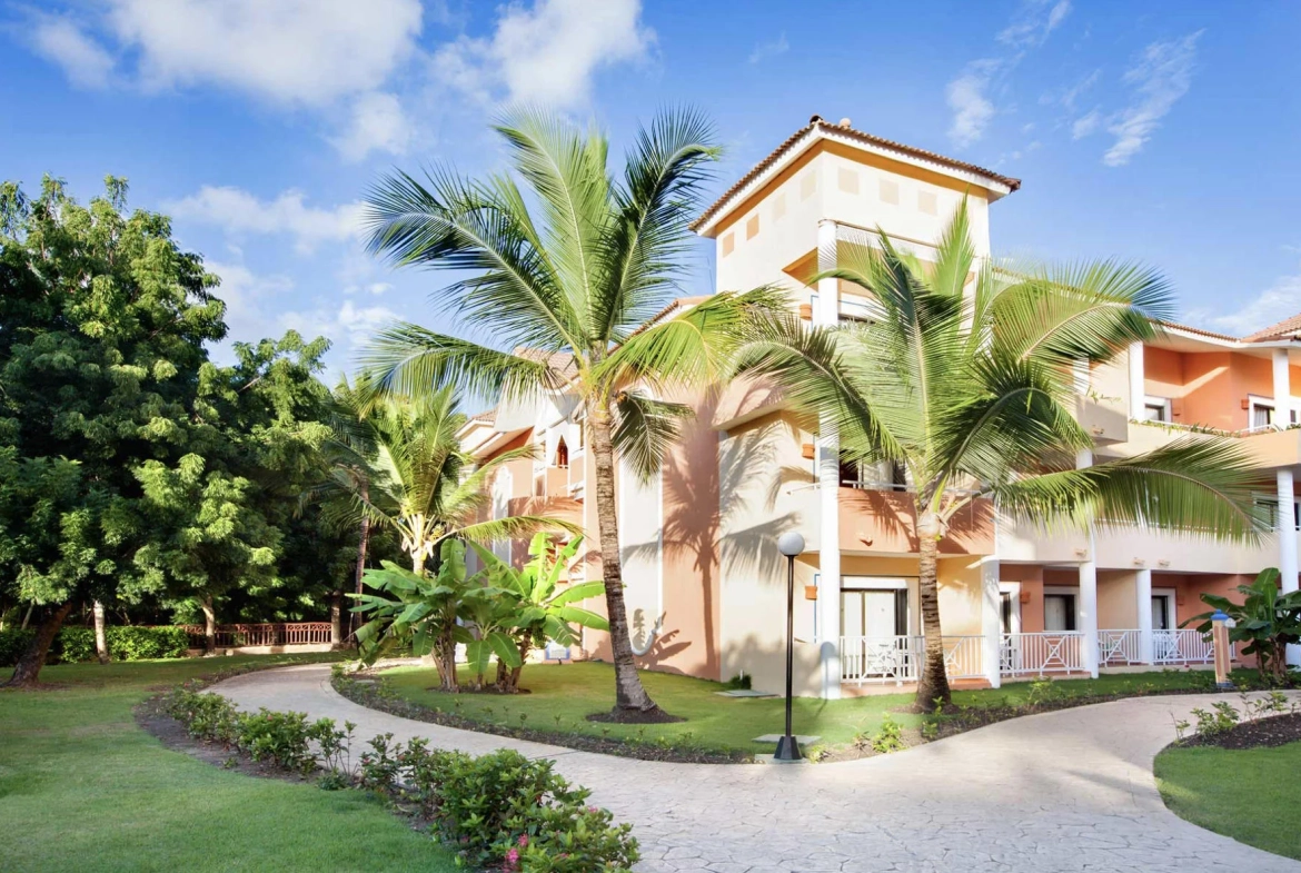 Bahia Principe Privilege Club Exterior