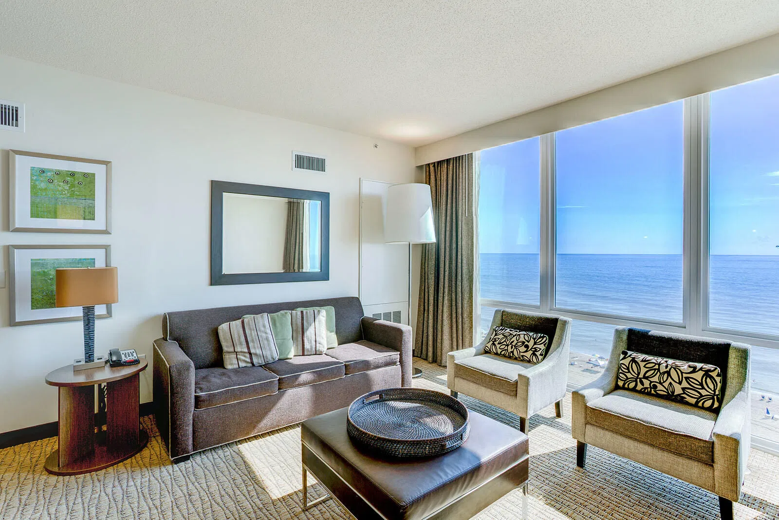 Oceanaire By Diamond Resorts living room Diamond Resorts Timeshare: Oceanaire By Diamond Resorts Living Room