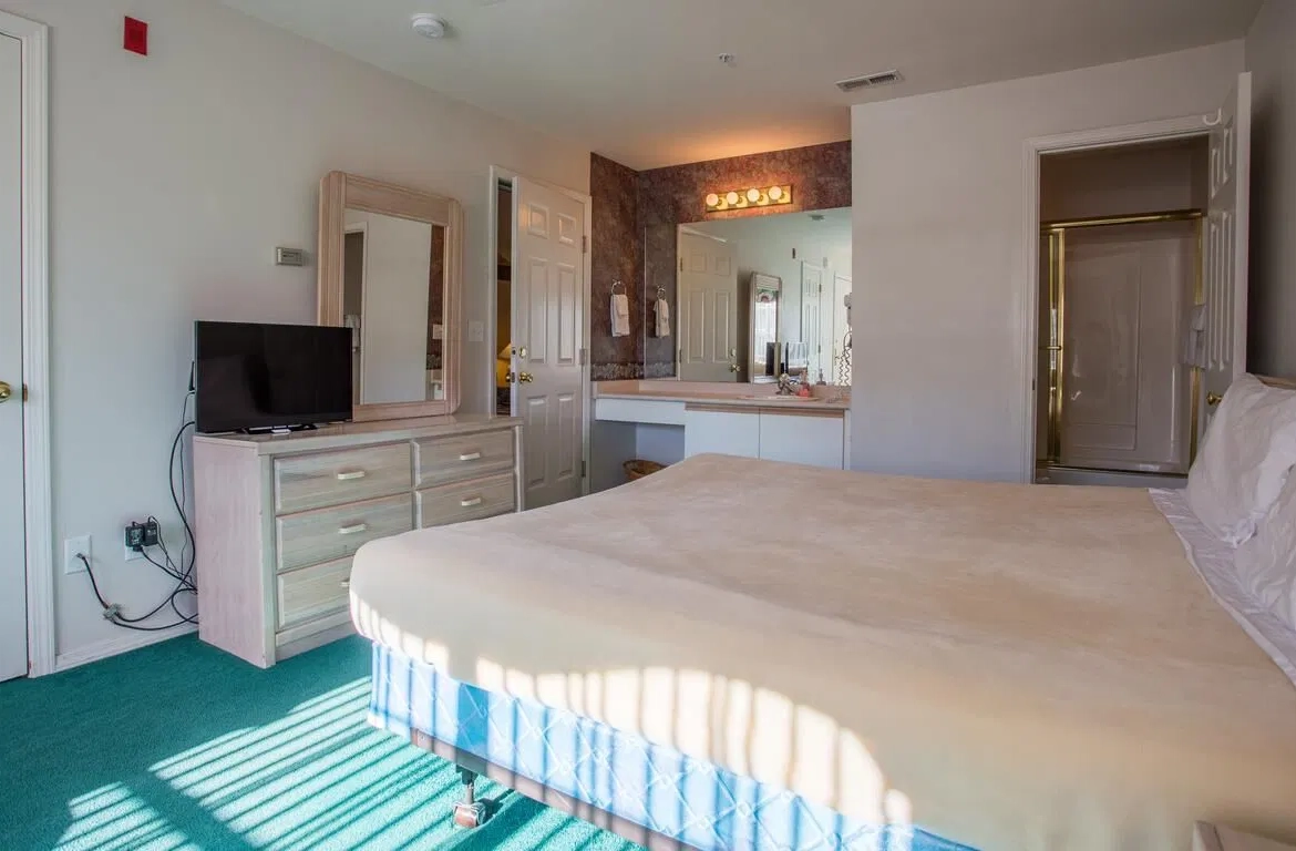 single bedroom