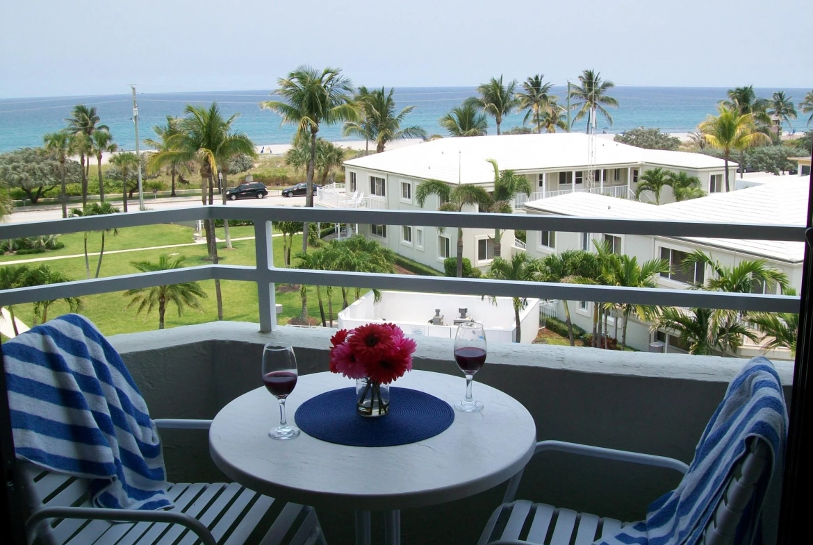 Outdoor balcony